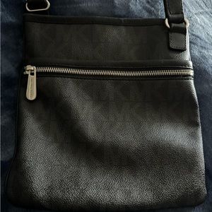 Michael Kors cross body
